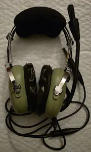 David Clark H10-13.4 Aviation Headset GA Plugs